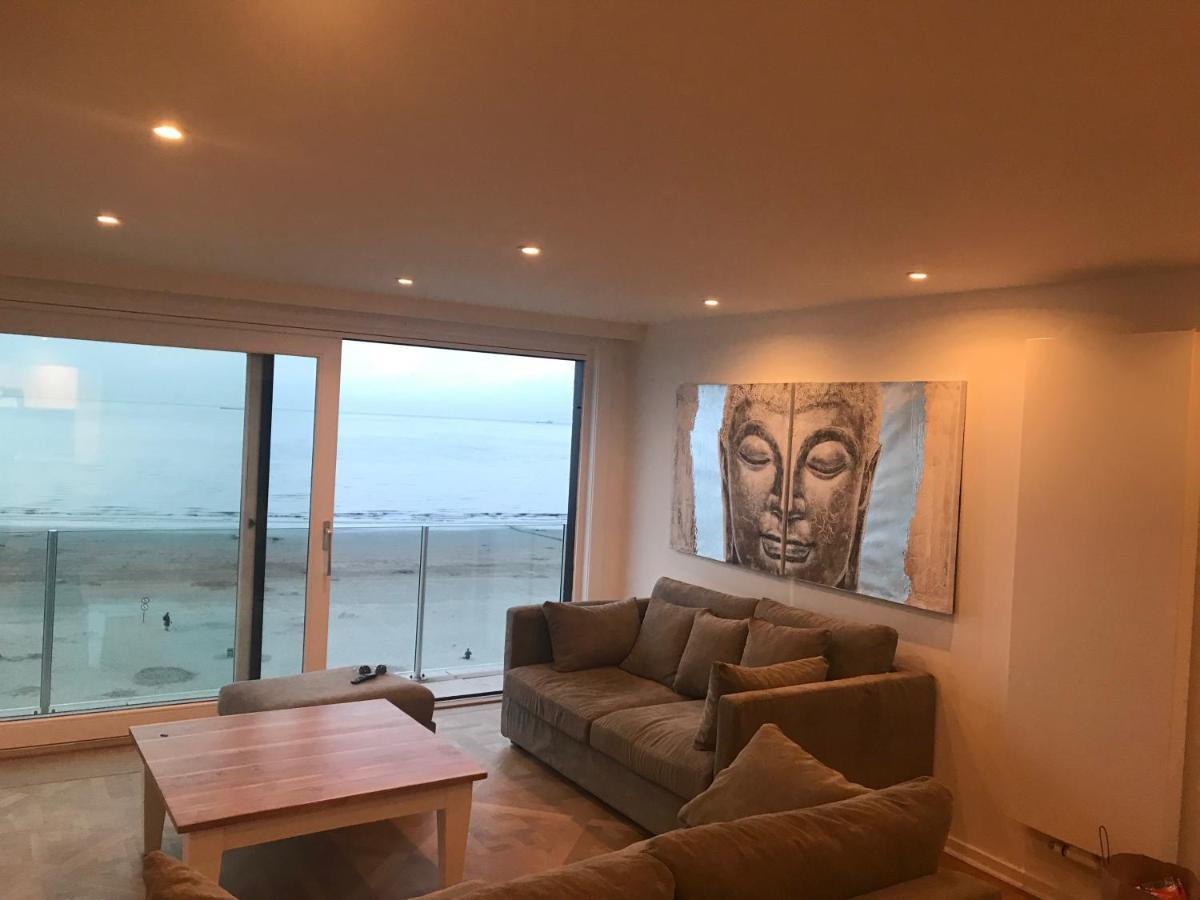 Sea, Vue